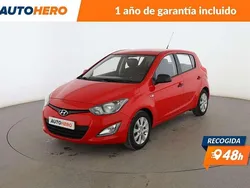 Rojo Usado 2013 Hyundai i20 Berlina | 7199 € (Precio justo)
