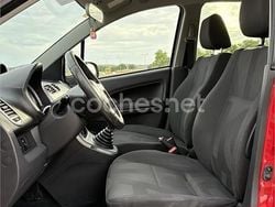 Rojo Usado 2009 Opel Agila Enjoy Berlina | 3000 €