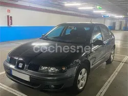 Negro Usado 2004 Seat Leon Stella Berlina | 3400 € (Precio justo)