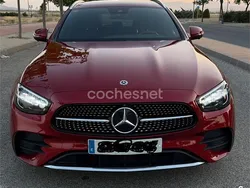 Granate Usado 2021 Mercedes E300 Familiar | 49.000 €