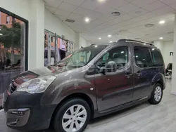 Gris / plata Usado 2017 Peugeot Partner Tepee Outdoor Monovolumen | 12.995 € (Precio justo)