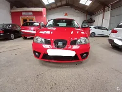 Rojo Usado 2006 Seat Ibiza Reference Berlina | 3000 € (Precio justo)