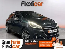 Gris Usado 2017 Peugeot 208 Style Utilitario | 8190 € (Precio justo)
