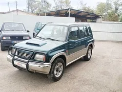Verde Usado 1998 Suzuki Vitara SUV | 4900 €