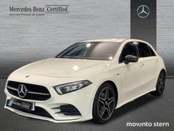 Blanco Usado 2021 Mercedes A180 AMG line Utilitario | 26.400 € (Precio justo)