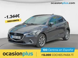 Gris / plata Usado 2017 Mazda 2 Luxury Berlina | 14.790 € (Caro)
