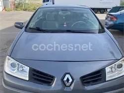Gris / plata Usado 2007 Renault Mégane Cabriolet Dynamique Descapotable | 3300 € (Buen precio)