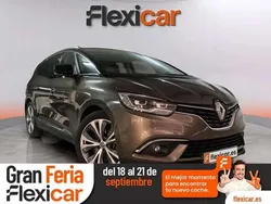 Beige Usado 2017 Renault Scénic IV Edition One Monovolumen | 16.190 € (Precio justo)