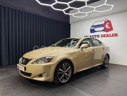 Beige Usado 2008 Lexus IS250 Luxury Line Berlina | 15.980 € (Precio justo)