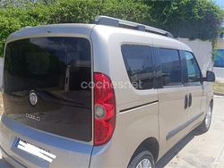 Beige Usado 2011 Fiat Doblò Emotion Monovolumen | 5950 €