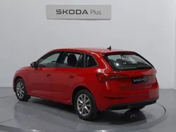 Rojo Usado 2021 Skoda Scala Active Utilitario | 14.500 € (Precio justo)