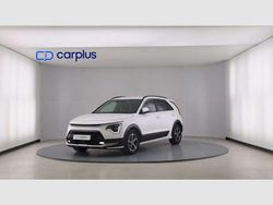 Blanco Usado 2024 Kia Niro SUV | 25.690 € (Precio justo)