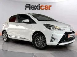 Blanco Usado 2020 Toyota Yaris Hybrid Active Berlina | 12.890 € (Buen precio)