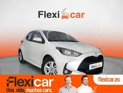Blanco Usado 2022 Toyota Yaris Edition Utilitario | 14.870 € (Buen precio)