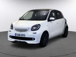 Blanco Usado 2018 Smart ForFour Passion Utilitario | 15.280 € (Un poco caro)