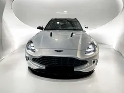 Plateado Usado 2021 Aston Martin DBX SUV | 135.000 €