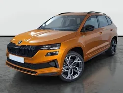 Naranja fénix metalizado Usado 2024 Skoda Karoq SportLine SUV | 26.990 € (Caro)
