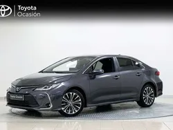 Usado 2024 Toyota Corolla Style Berlina | 25.600 € (Un poco caro)