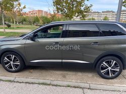 Verde Usado 2018 Peugeot 5008 GT-line Monovolumen | 22.500 € (Caro)