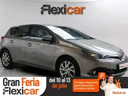 Gris Usado 2016 Toyota Auris Active Berlina | 12.790 € (Precio justo)