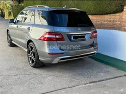 Gris / plata Usado 2013 Mercedes ML350 SUV | 26.500 € (Caro)