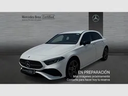 Blanco polar Usado 2024 Mercedes A250 AMG line Berlina | 34.990 € (Buen precio)