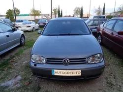 Verde Usado 2003 VW Golf IV Familiar | 3800 €