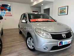 Gris / plata Usado 2009 Dacia Sandero Lauréate Utilitario | 5790 €