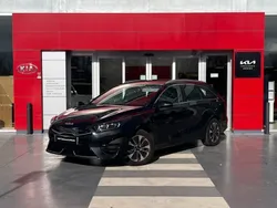 Negro Usado 2024 Kia Ceed Familiar | 29.900 €