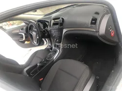 Blanco Usado 2010 Opel Insignia Cosmo Berlina | 4500 € (Precio justo)