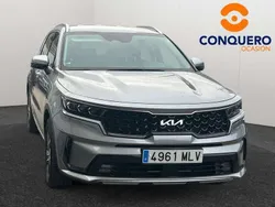Gris Usado 2023 Kia Sorento SUV | 41.750 € (Precio justo)