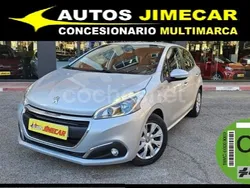 Gris Usado 2018 Peugeot 208 Active Utilitario | 10.990 € (Un poco caro)