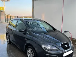 Negro Usado 2011 Seat Altea XL Reference Monovolumen | 5300 € (Precio justo)