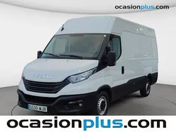 Blanco Usado 2023 Iveco Daily Berlina | 24.445 € (Buen precio)