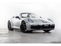 Gris / plata Usado 2023 Porsche 911 Carrera Cabriolet Descapotable | 131.900 € (Precio justo)