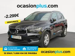 Negro Usado 2022 Volvo XC40 SUV | 25.290 € (Precio justo)