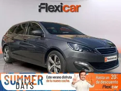 Gris Usado 2017 Peugeot 308 Access Familiar | 7990 € (Precio justo)