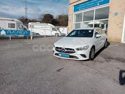 Blanco Usado 2022 Mercedes CLA200 Shooting Brake Familiar | 19.900 € (Super precio)