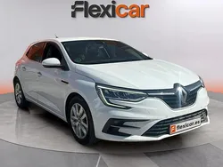 Blanco Usado 2021 Renault Mégane IV Zen Berlina | 13.490 € (Buen precio)