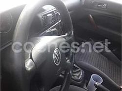 Verde Usado 2003 VW Passat Comfortline Berlina | 1900 € (Precio justo)