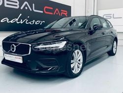 Negro Usado 2021 Volvo V60 Momentum Familiar | 27.900 € (Precio justo)