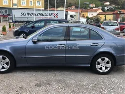 Azul Usado 2006 Mercedes E350 Elegance Berlina | 8000 € (Precio justo)