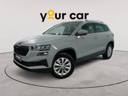 Gris Usado 2022 Skoda Karoq Ambition SUV | 21.900 € (Un poco caro)
