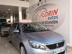 Gris / plata Usado 2018 Peugeot 308 Active Familiar | 10.990 € (Precio justo)