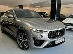 Gris / plata Usado 2022 Maserati Levante GT SUV | 67.900 € (Precio justo)
