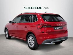 Rojo Usado 2024 Skoda Kamiq Ambition SUV | 20.540 € (Un poco caro)