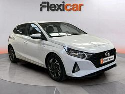 Blanco Usado 2021 Hyundai i20 Berlina | 16.490 € (Buen precio)