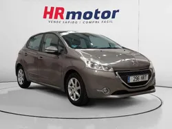 Beige Usado 2013 Peugeot 208 Active Utilitario | 5490 € (Precio justo)