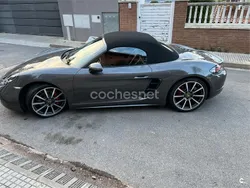 Gris / plata Usado 2018 Porsche 718 Boxster S Descapotable | 67.000 €