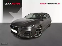 Gris Usado 2025 Ford Focus ST-Line X SUV | 25.250 € (Un poco caro)